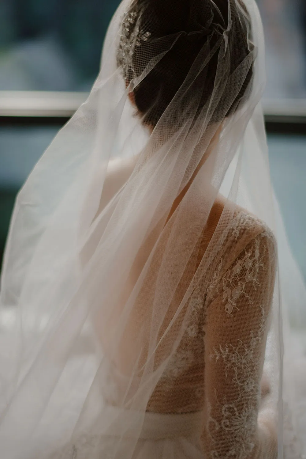 Photo by Bloc Memoire Photography. theweddingnotebook.com
