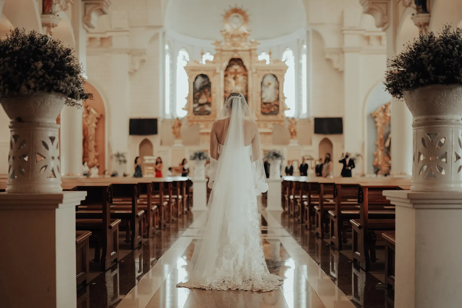 ProudRad. theweddingnotebook.com