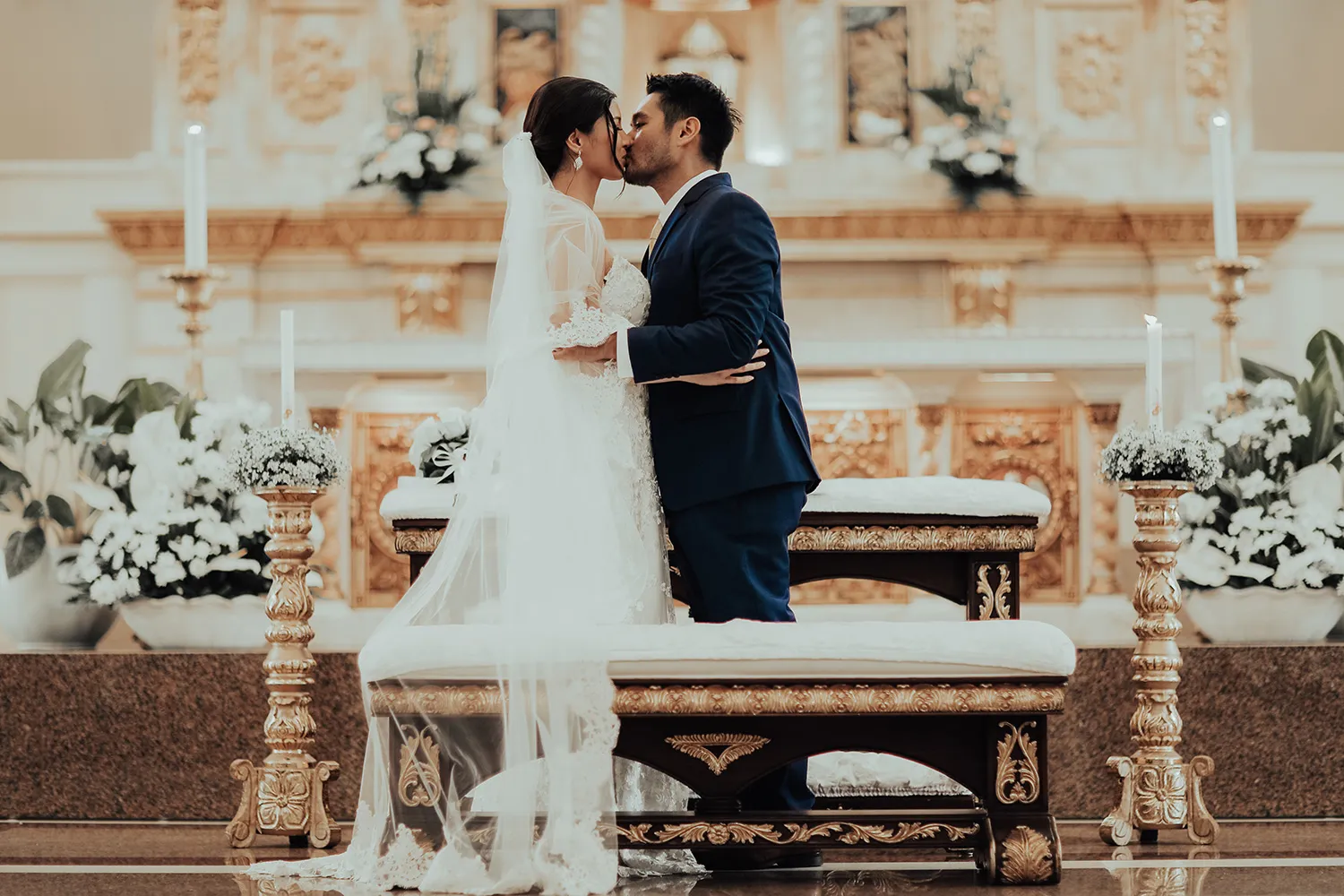 ProudRad. theweddingnotebook.com