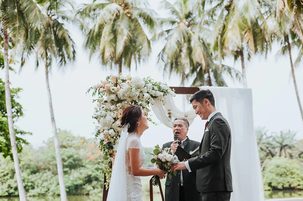 Munkeat Photography. theweddingnotebook.com