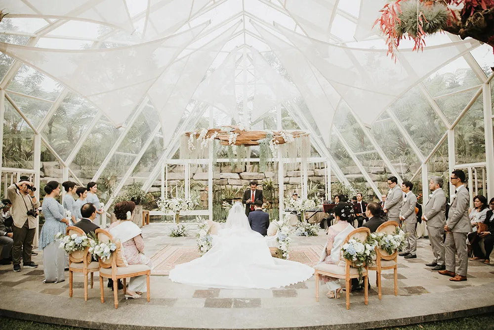 Photo by Iluminen. theweddingnotebook.com