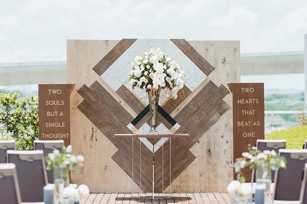 Wedding at Four Points by Sheraton. Styling by The Wedding Notebook magazine. Photo by Inlight Photos. theweddingnotebook.com