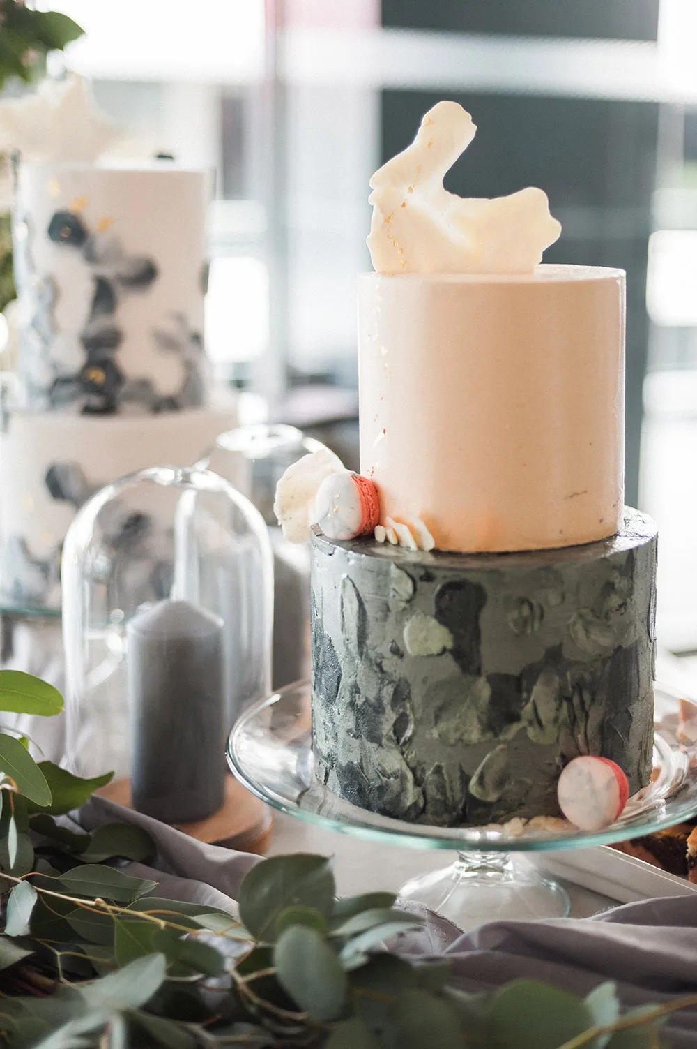 Wedding at Four Points by Sheraton. Styling by The Wedding Notebook magazine. Photo by Inlight Photos. theweddingnotebook.com