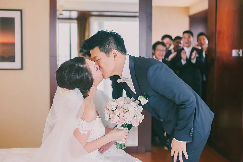 Photo by Deviews. theweddingnotebook.com