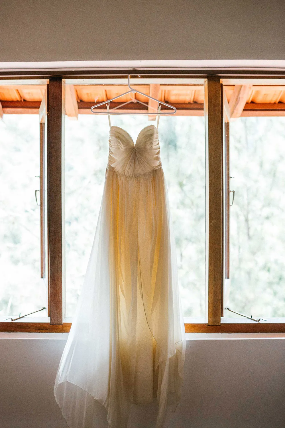 Photo by Harvard Wang. theweddingnotebook.com