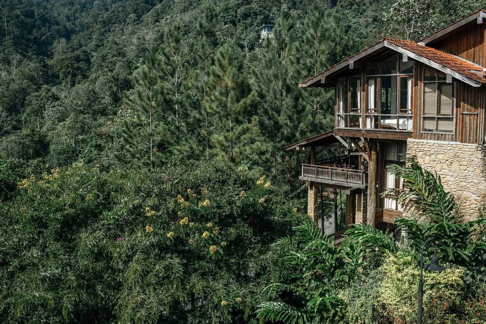 Photo by Harvard Wang. theweddingnotebook.com