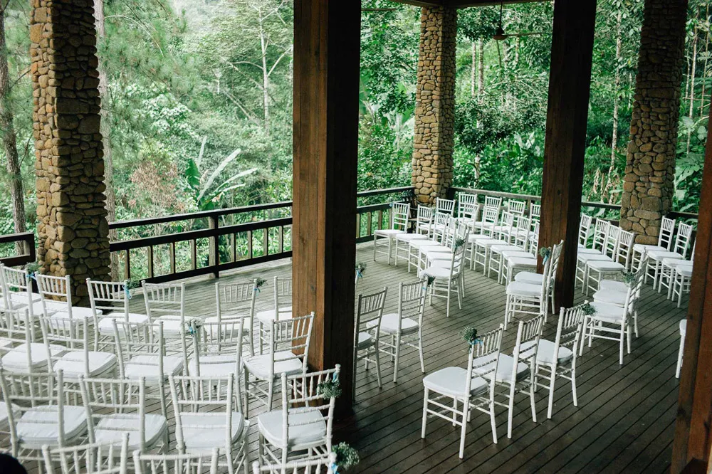 Photo by Harvard Wang. theweddingnotebook.com