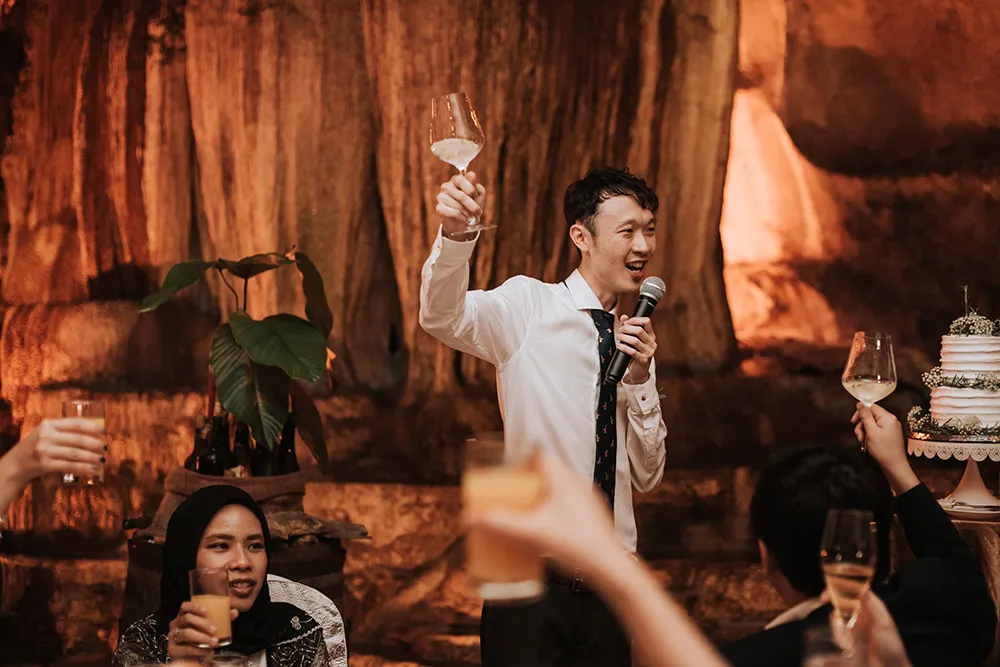 Munkeat Photography. theweddingnotebook.com