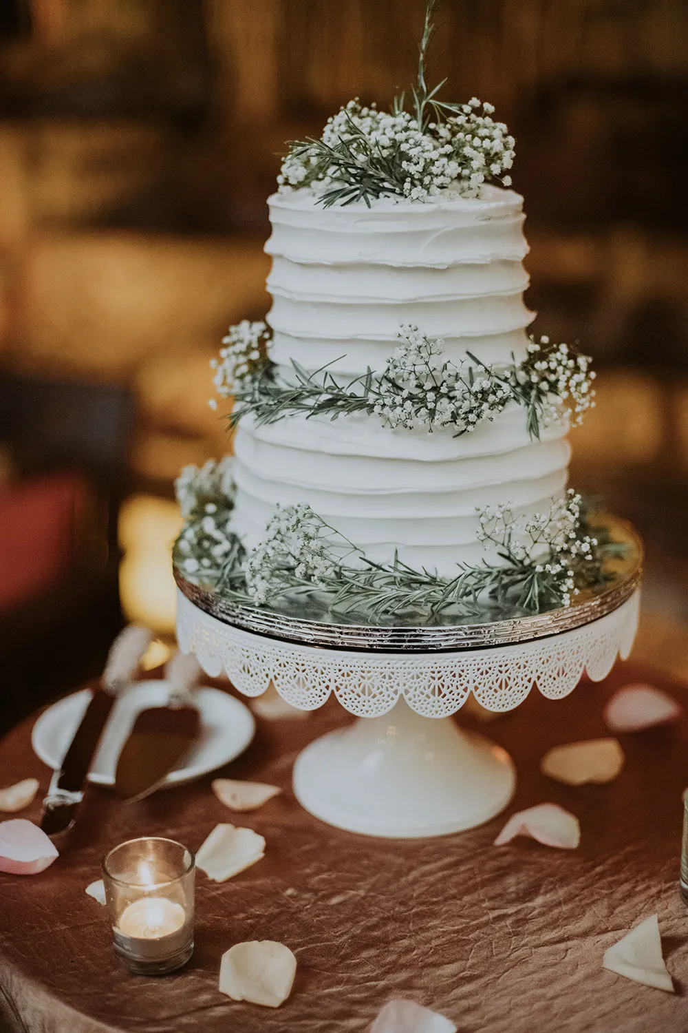 Munkeat Photography. theweddingnotebook.com