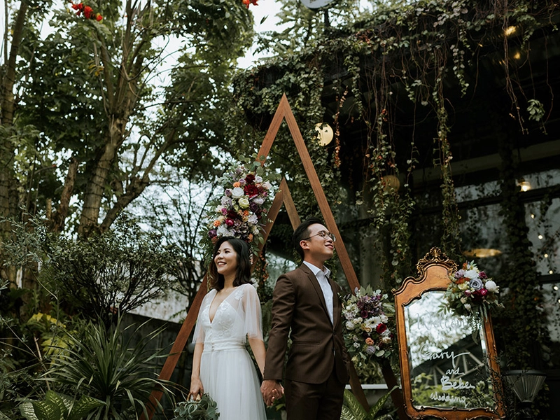 A Cosy Floral Wedding at Rowan & Parsley Food Atelier, Johor