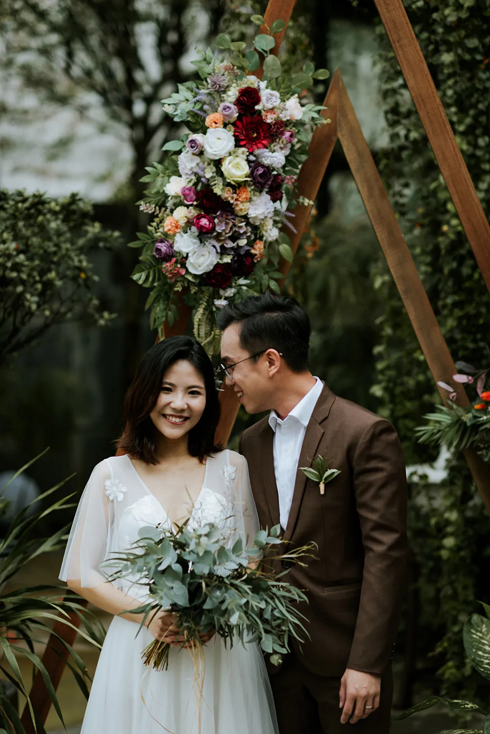 Photo by TRBAN Photography. theweddingnotebook.com