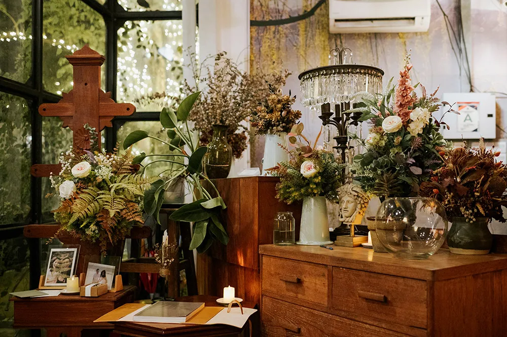 Photo by TRBAN Photography. theweddingnotebook.com