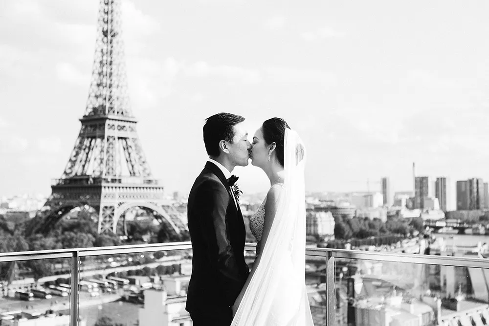 Catherine O'hara Photography. theweddingnotebook.com