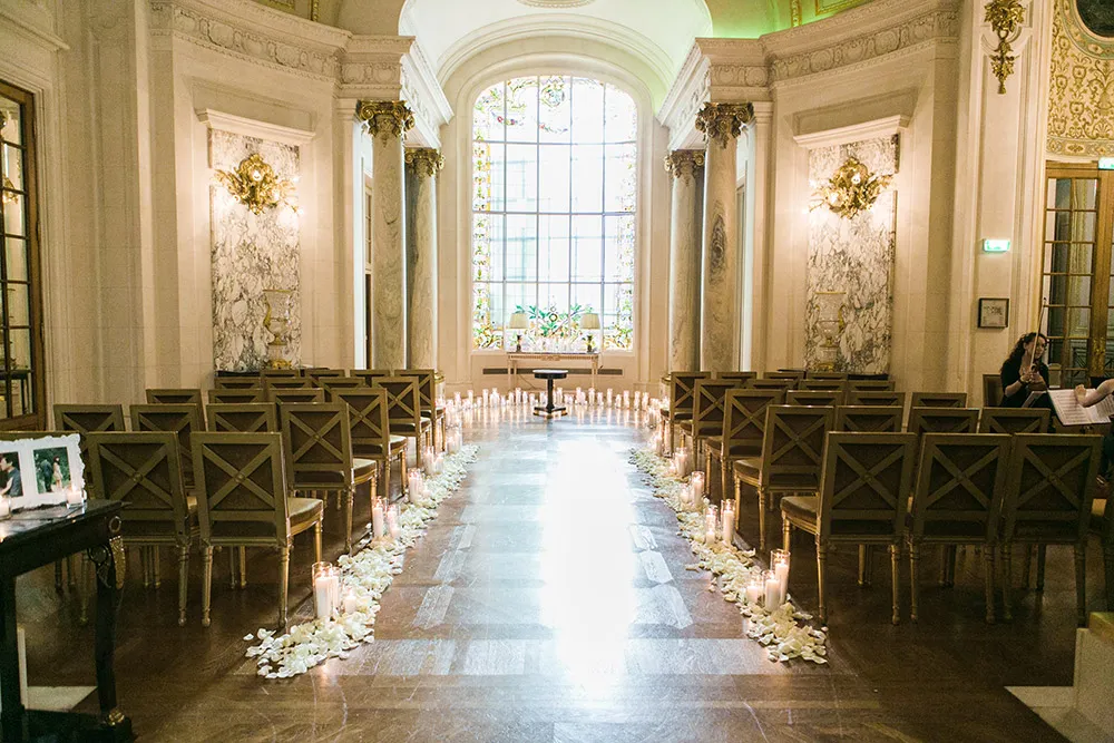 Catherine O'hara Photography. theweddingnotebook.com