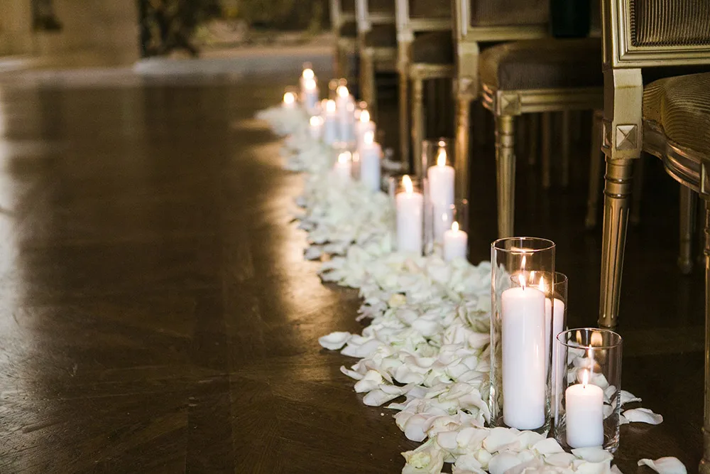 Catherine O'hara Photography. theweddingnotebook.com