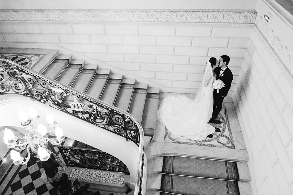 Catherine O'hara Photography. theweddingnotebook.com