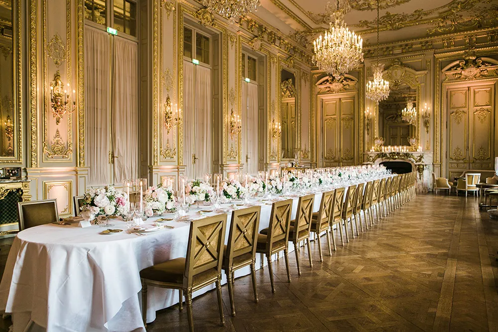 Catherine O'hara Photography. theweddingnotebook.com