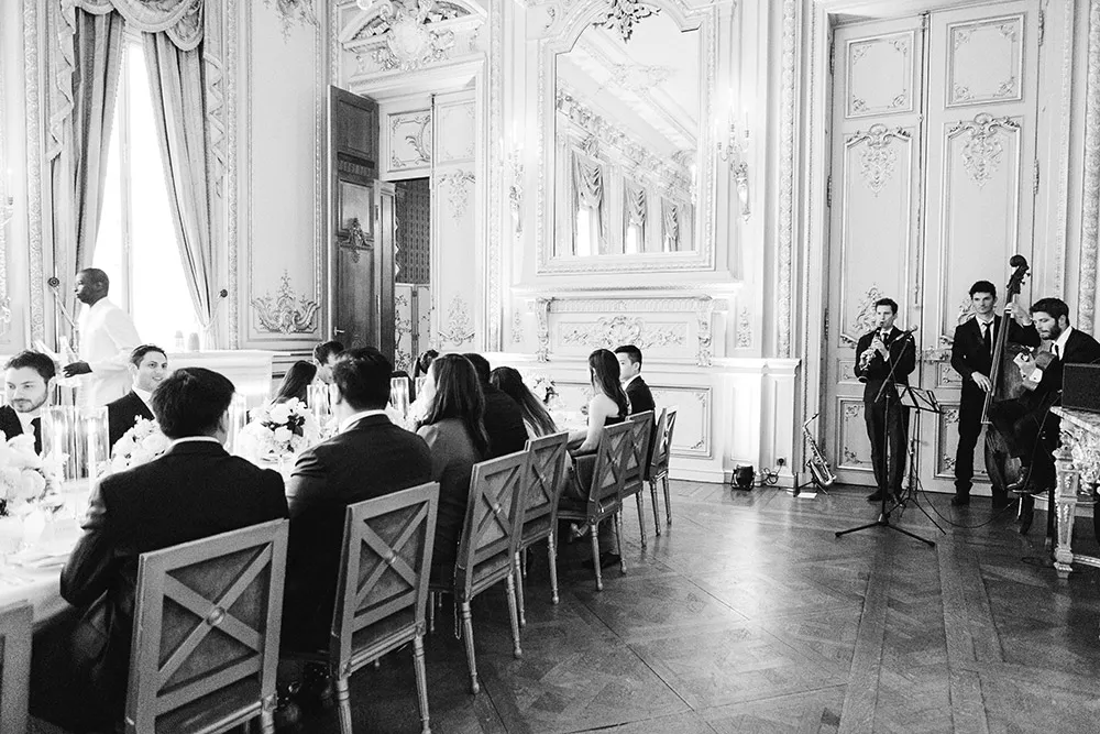 Catherine O'hara Photography. theweddingnotebook.com