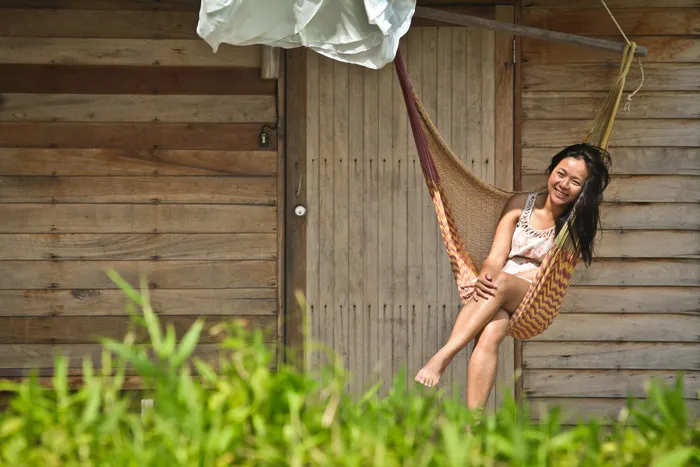 www.theweddingnotebook. Darren Jee Photography. Destination beach wedding at Koh Lipe