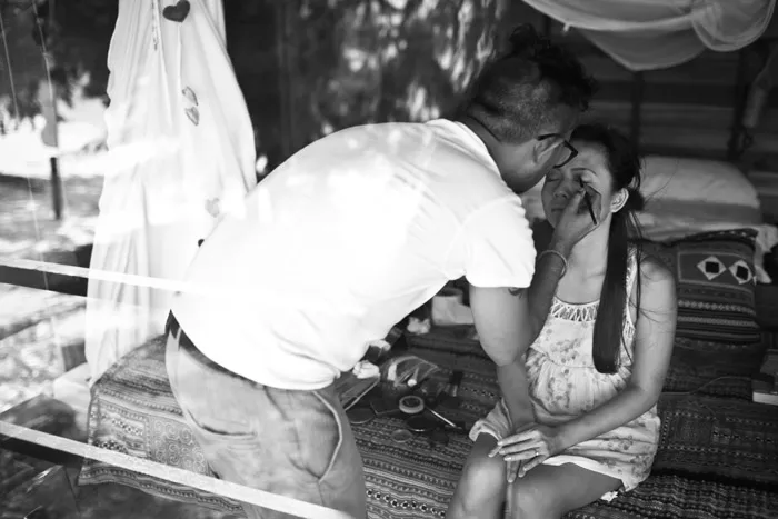 www.theweddingnotebook. Darren Jee Photography. Destination beach wedding at Koh Lipe