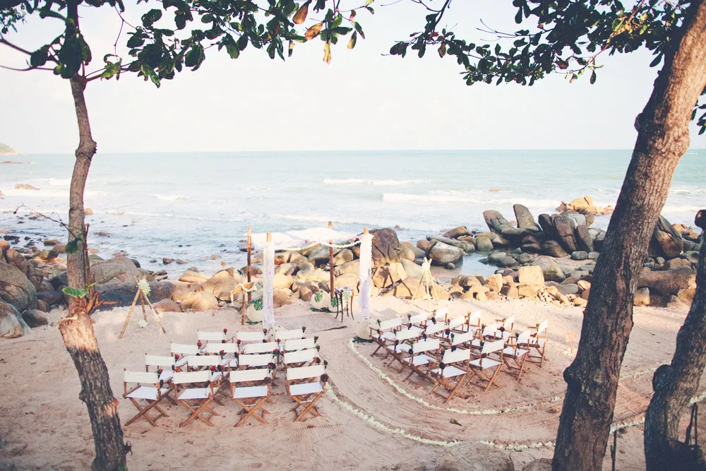 Photo by Chris Spira. theweddingnotebook.com