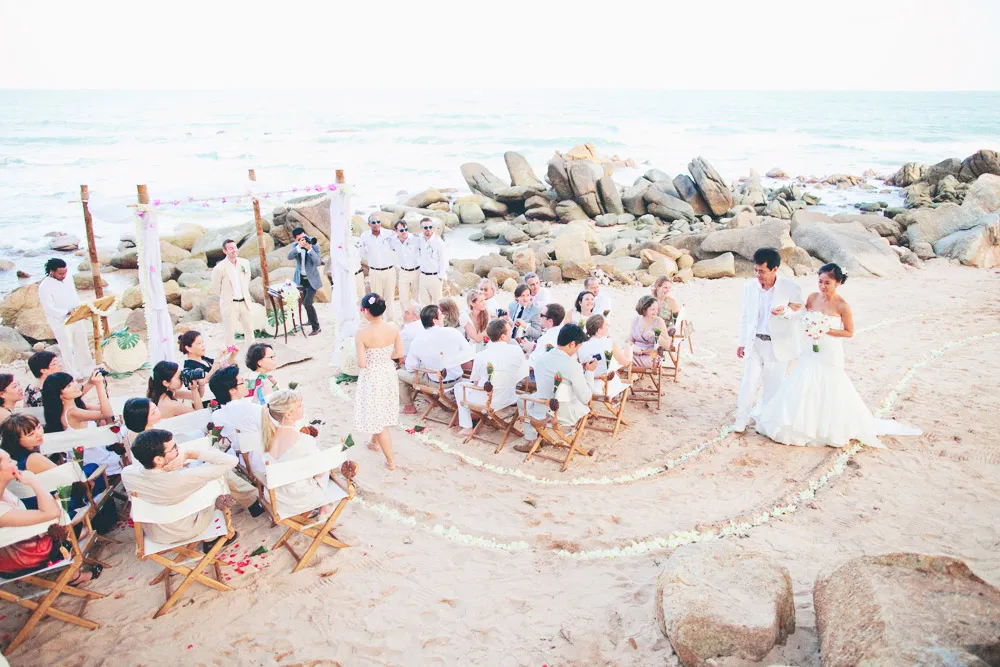 Photo by Chris Spira. theweddingnotebook.com