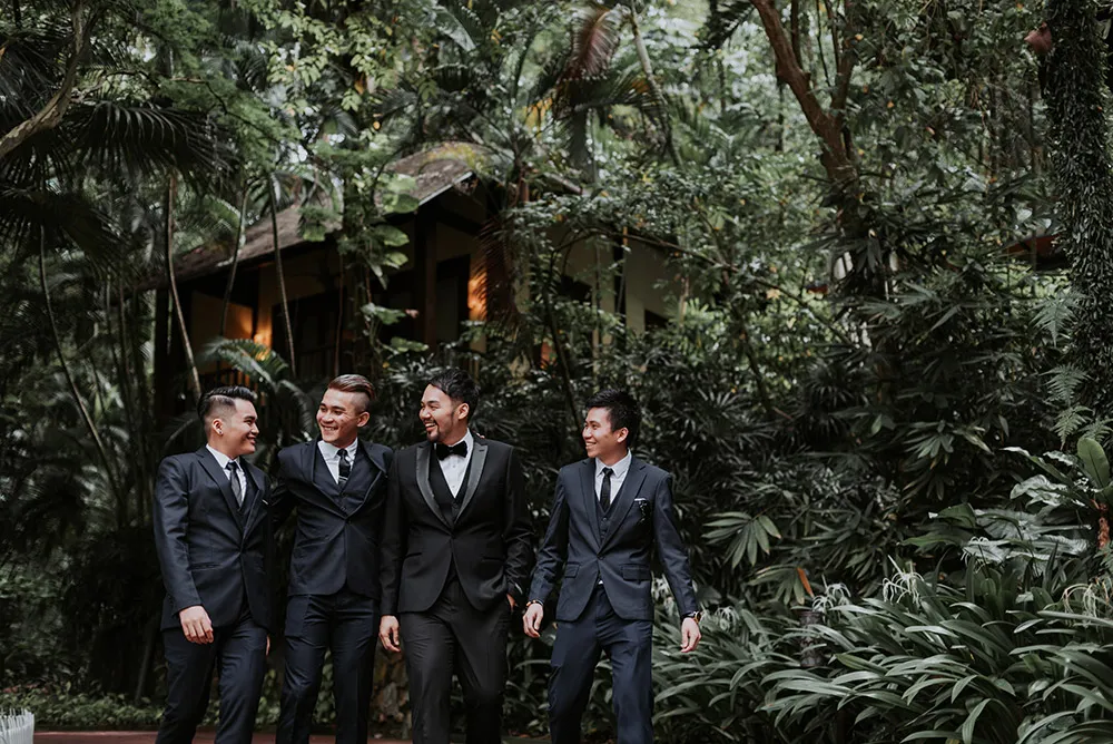 Munkeat Photography. theweddingnotebook.com