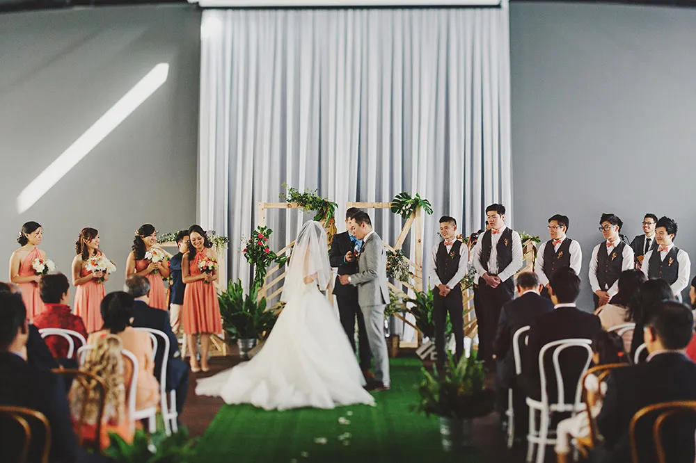Photo by Jonathan Ong. theweddingnotebook.com