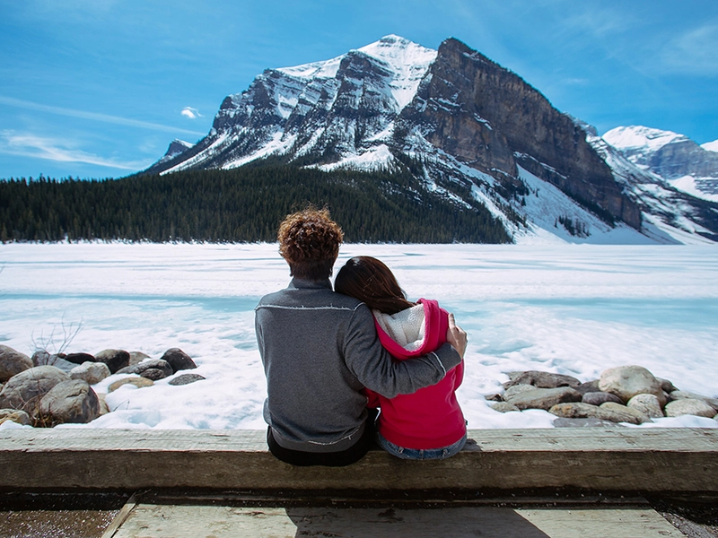 A DIY Wedding Photoshoot That Took 3 Years, 10 Countries and 50 Cities To Create