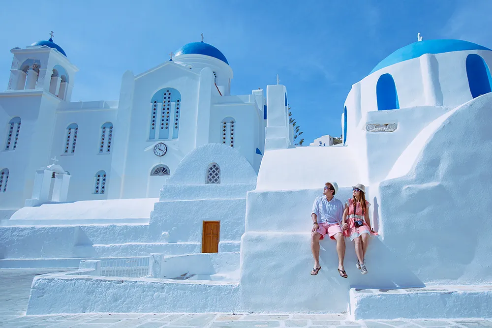 DIY Wedding Photoshoot, Ios Island, Greece. theweddingnotebook.com