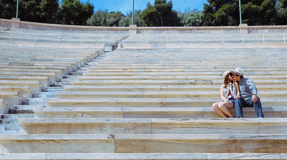DIY Wedding Photoshoot, Panathenaic Stadium, Athens, Greece. theweddingnotebook.com