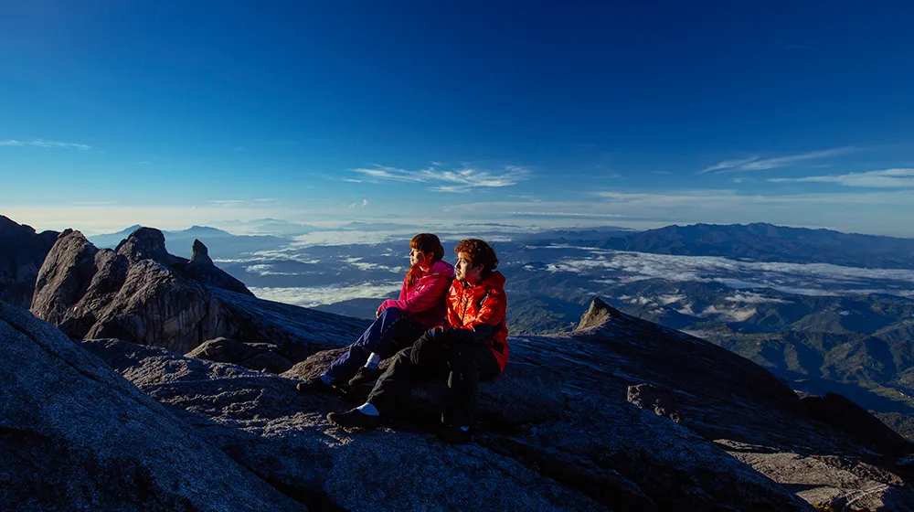 DIY Wedding Photoshoot, Mount Kinabalu, Sabah, Malaysia. theweddingnotebook.com