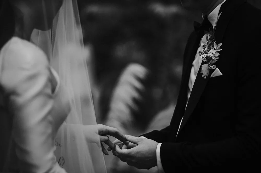 Photo by Iluminen. theweddingnotebook.com