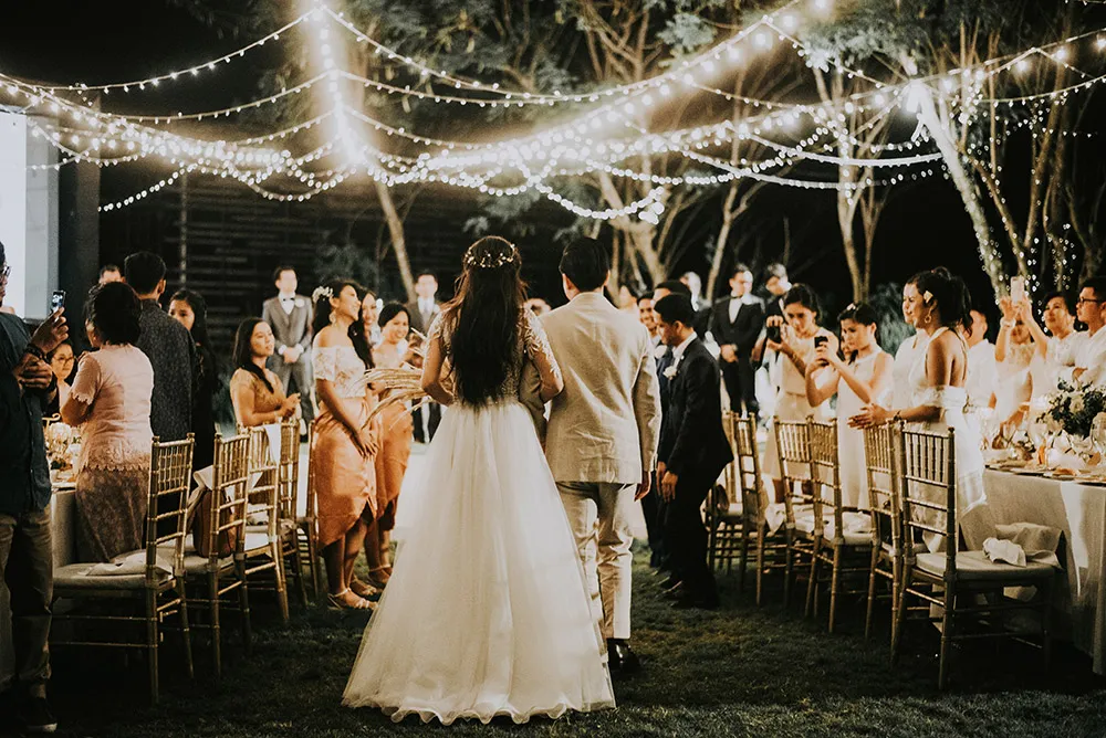 Photo by Diktatphotography. theweddingnotebook.com