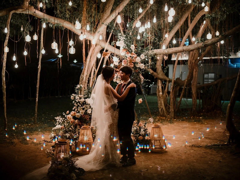 A Dreamy Dusty Pink Evening Wedding With Fairy Lights in Singapore
