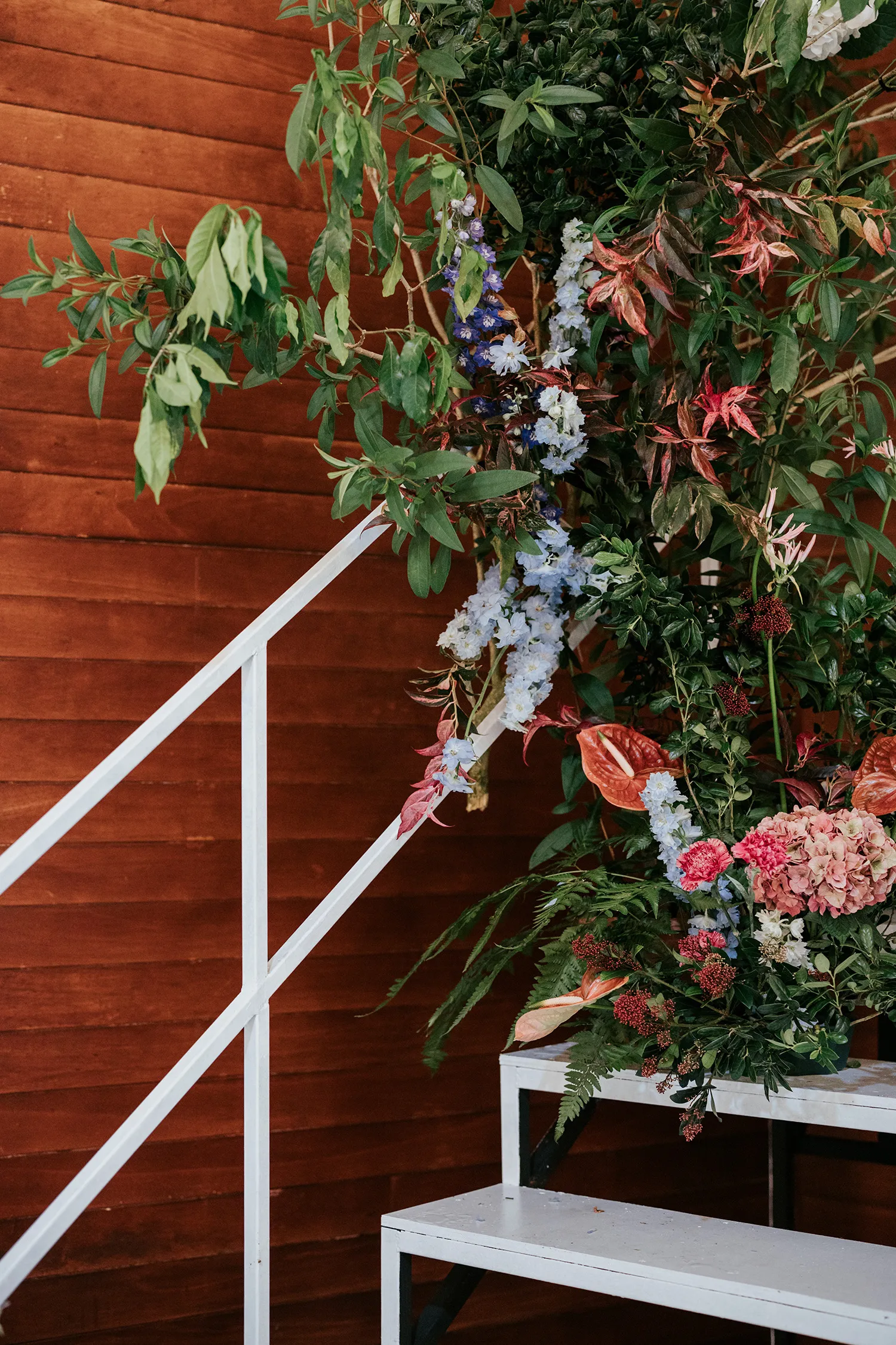 Photography by Lens of Mira. theweddingnotebook.com