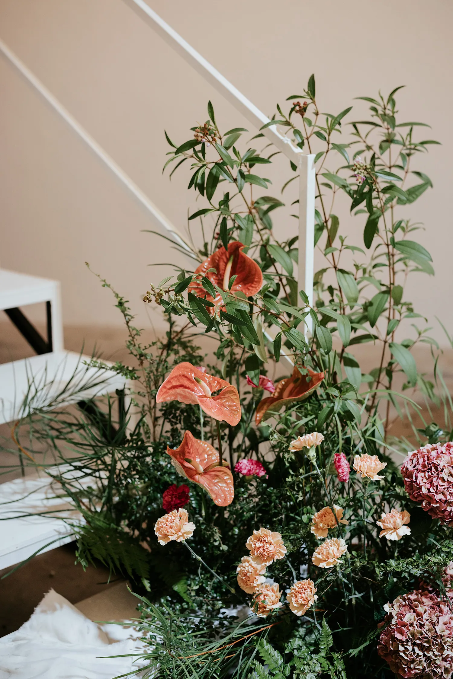 Photography by Lens of Mira. theweddingnotebook.com