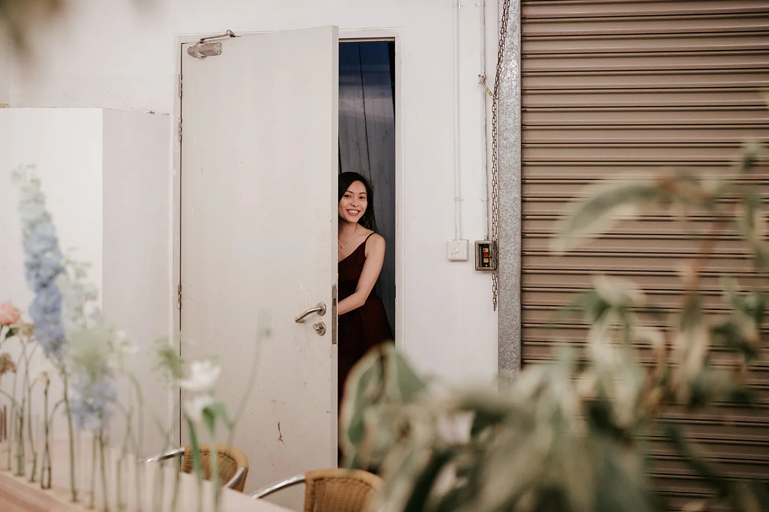 Photography by Lens of Mira. theweddingnotebook.com