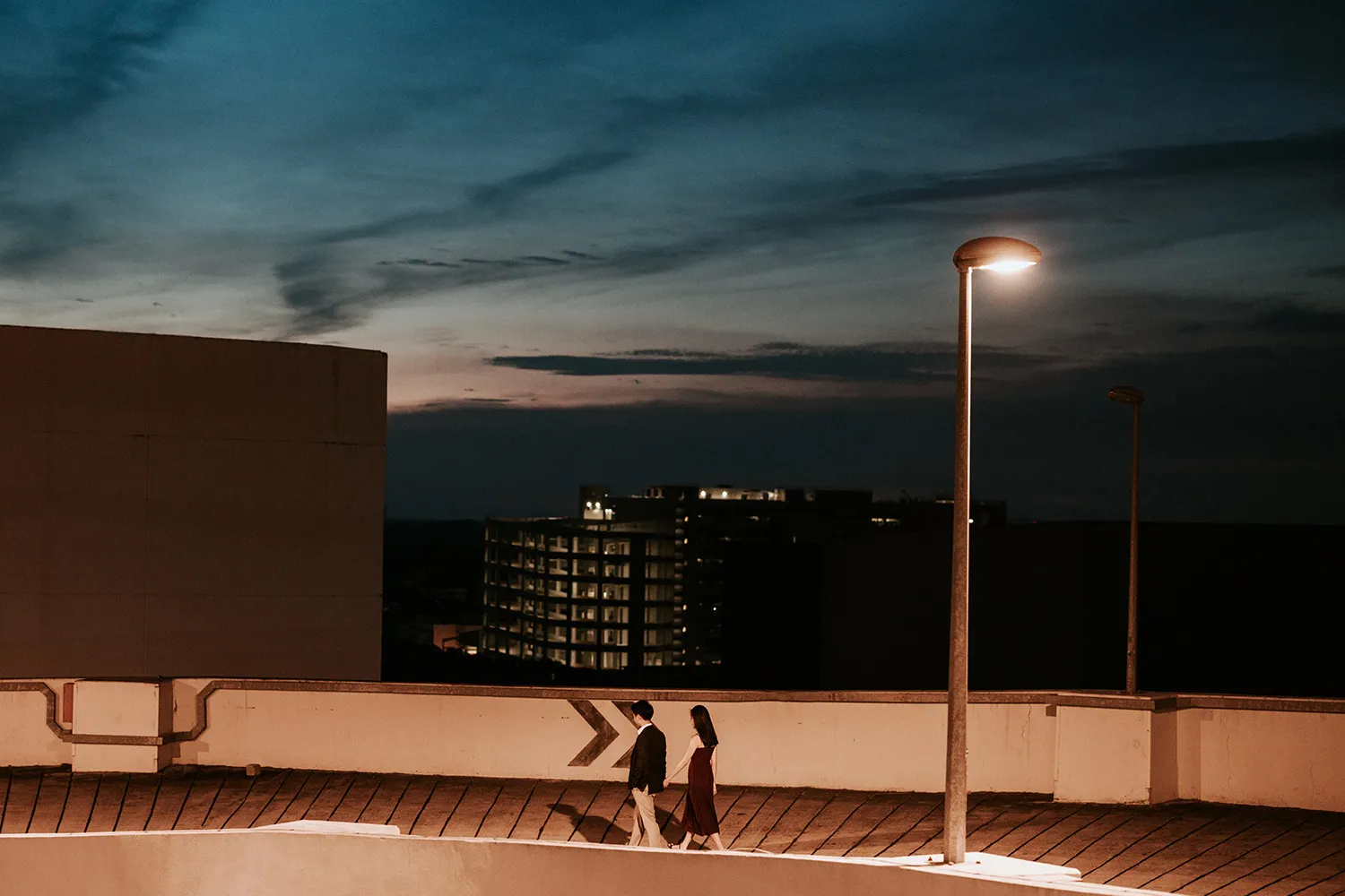 Photography by Lens of Mira. theweddingnotebook.com