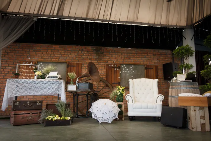 Styling by Mint Events &amp; Soirees. theweddingnotebook.com