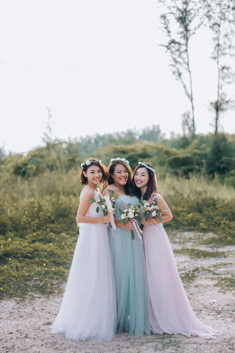 Photo by Multifolds Photography. theweddingnotebook.com