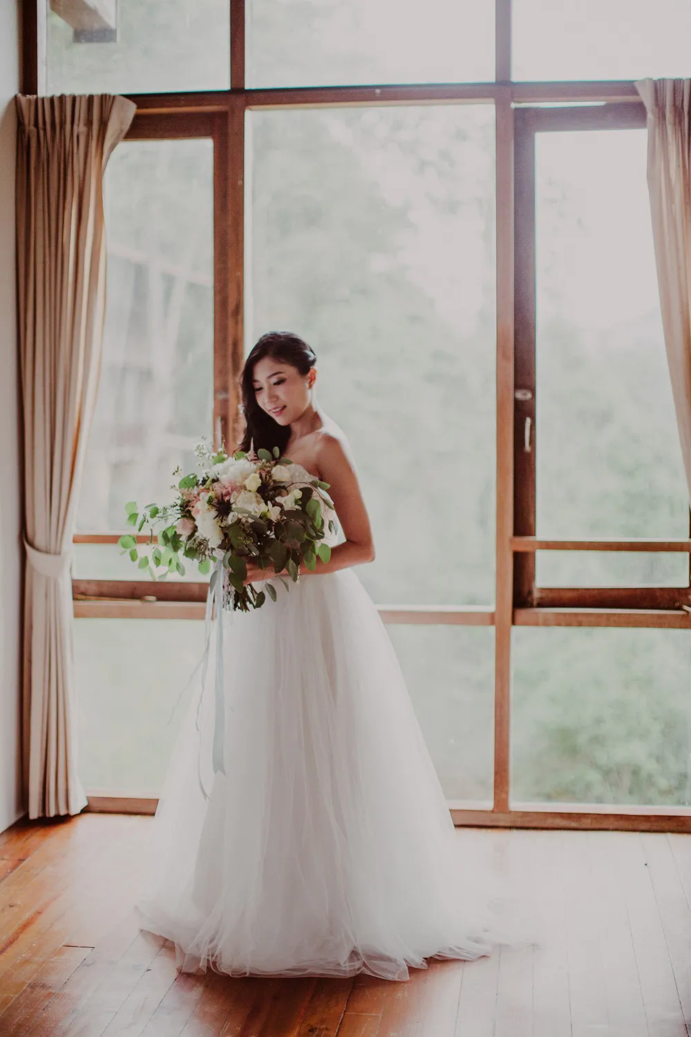 Photo by Hellojanelee. theweddingnotebook.com