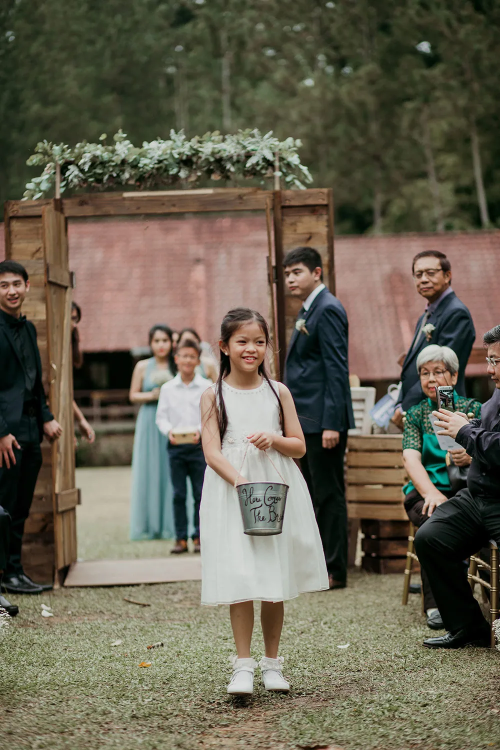 Photo by Hellojanelee. theweddingnotebook.com