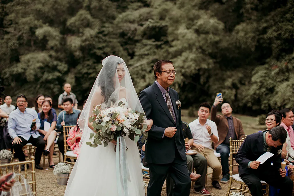 Photo by Hellojanelee. theweddingnotebook.com