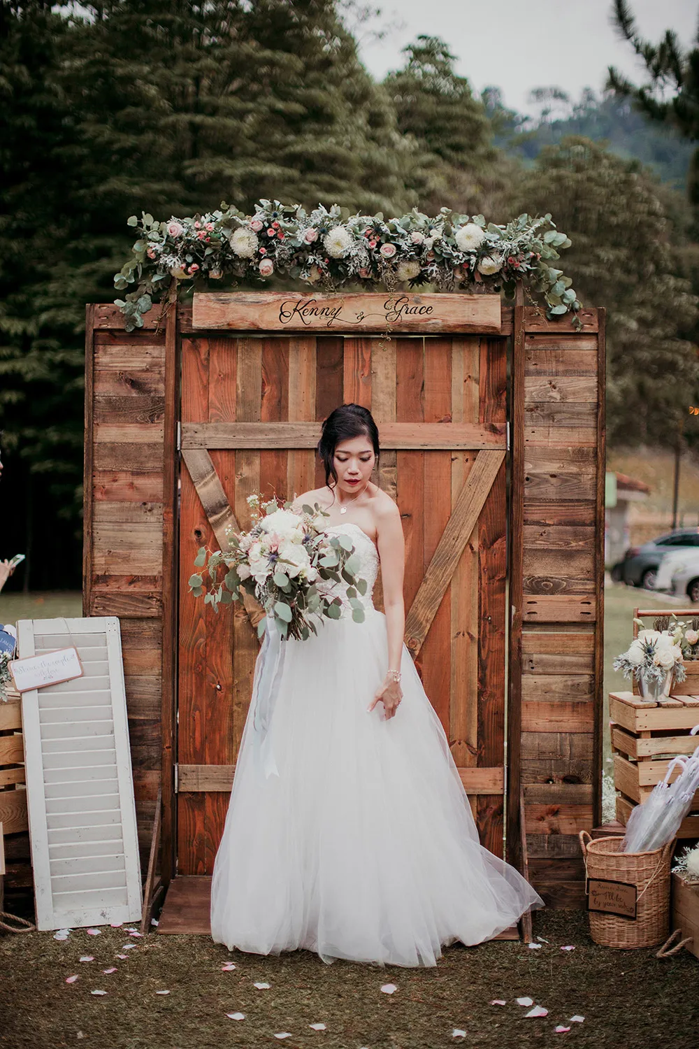 Photo by Hellojanelee. theweddingnotebook.com