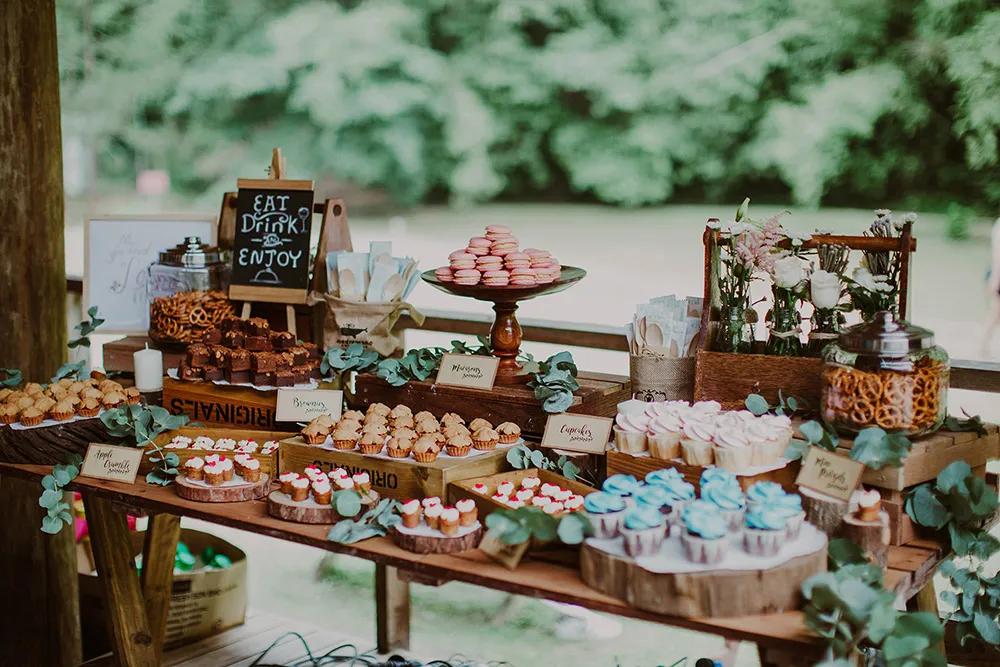 Photo by Hellojanelee. theweddingnotebook.com