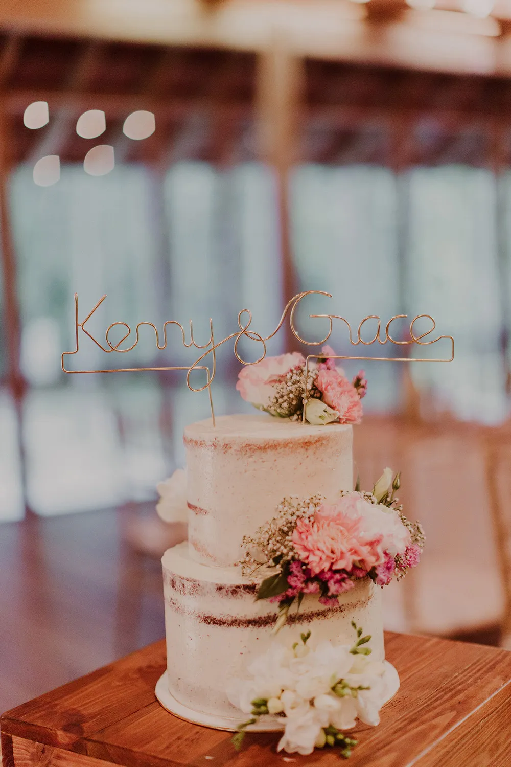 Photo by Hellojanelee. theweddingnotebook.com