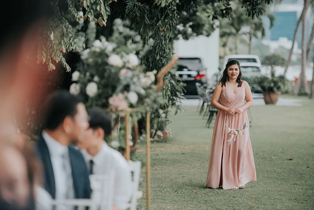Photo by Daren Chong Photography. theweddingnotebook.com