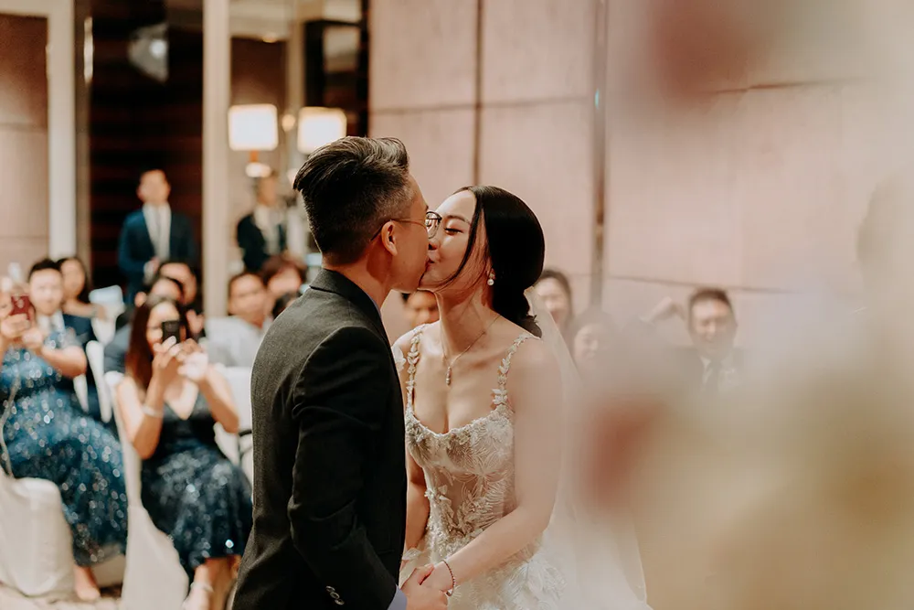 Smittenpixels Photography. theweddingnotebook.com