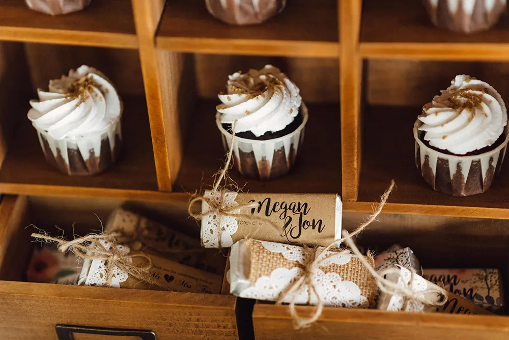 Photo by  Peter Herman Photography. theweddingnotebook.com